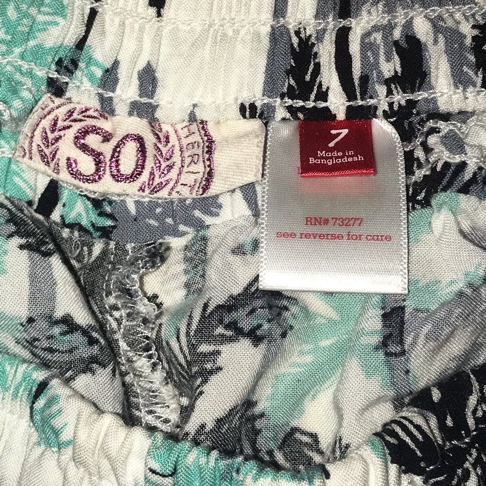 SO Girls Shorts - Picture 3 of 3